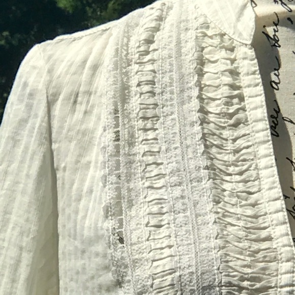 🌸 DKNY Off White Loose Fitting Blouse - Picture 5 of 8